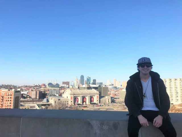 Kansas City skyline - exploring the city!