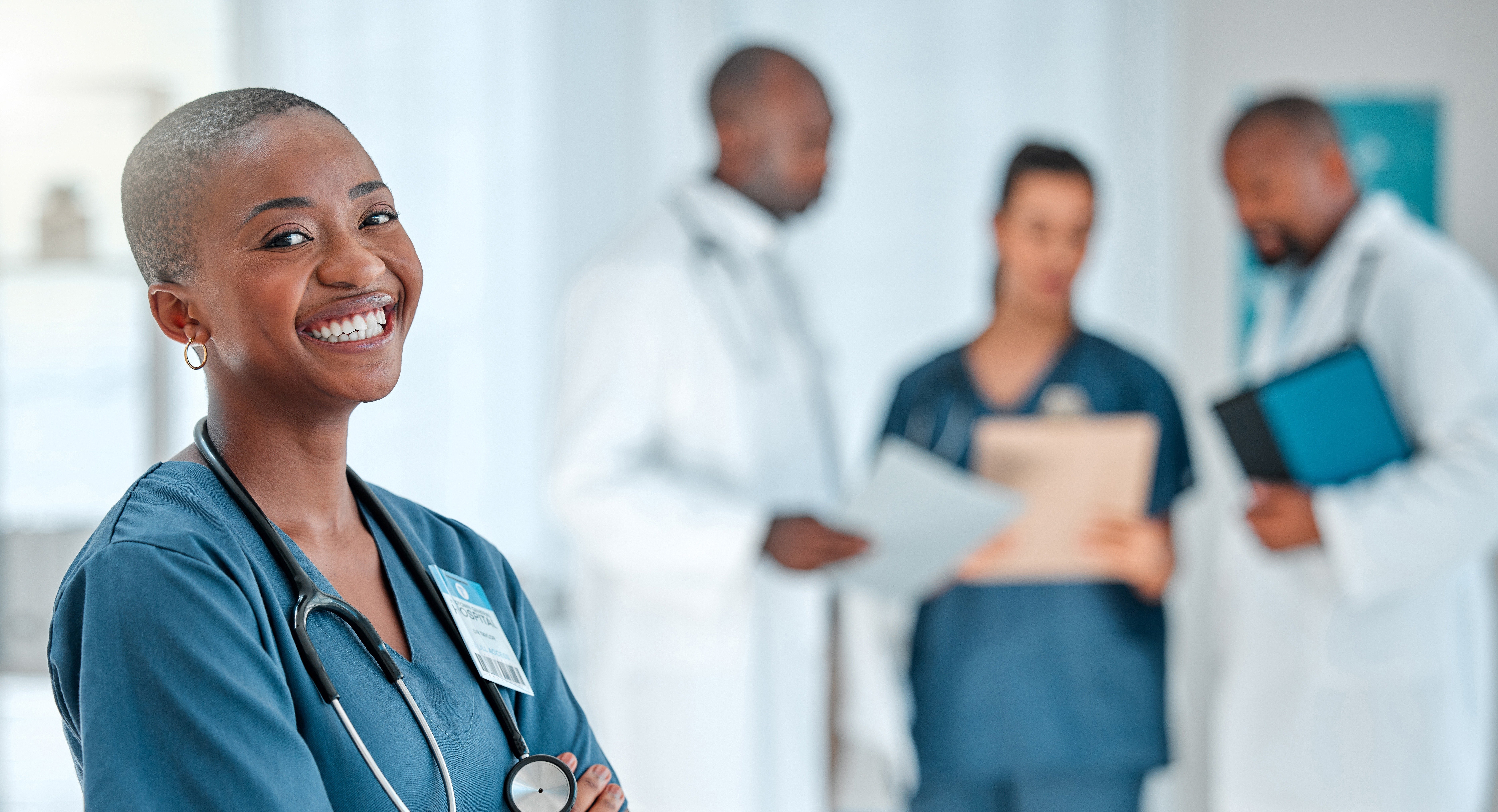 Where can CNAs work?