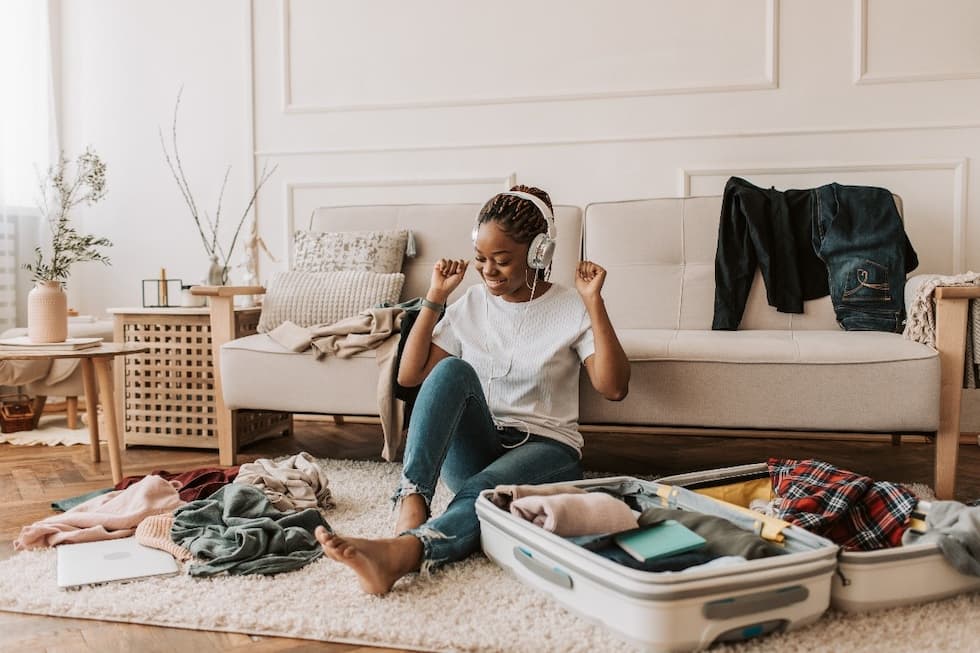 Travel Nurse Packing Essentials for an Assignment